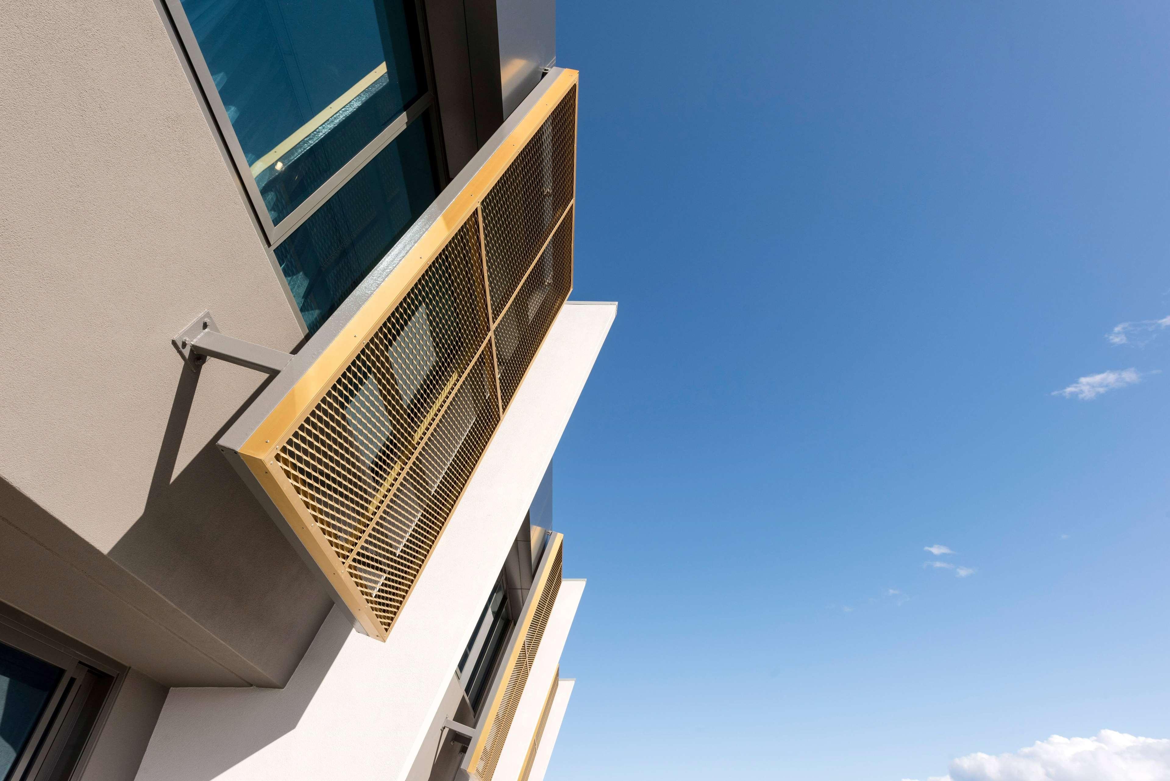 Ramada By Wyndham Vetroblu Scarborough Beach Пърт Екстериор снимка