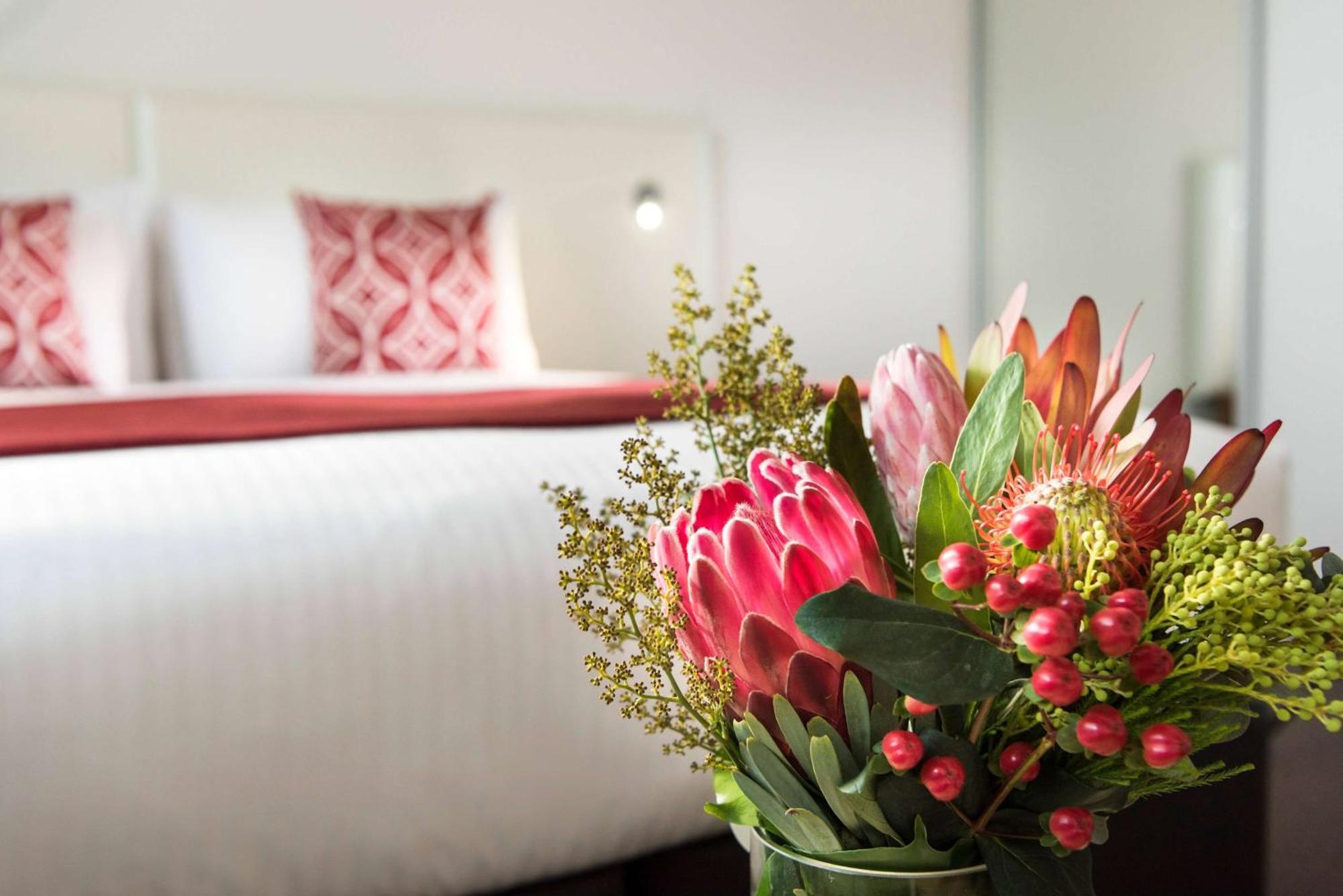 Ramada By Wyndham Vetroblu Scarborough Beach Пърт Екстериор снимка