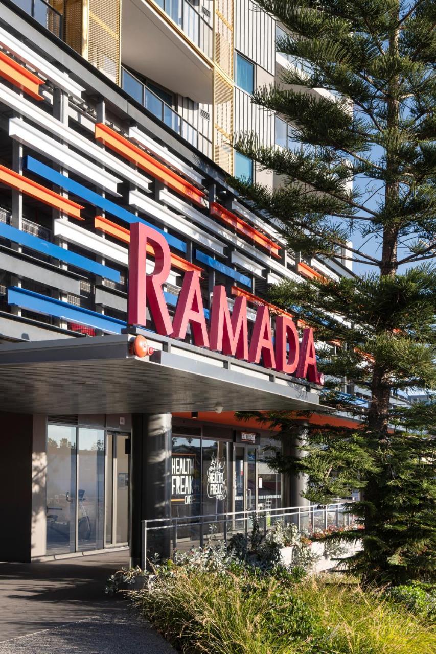 Ramada By Wyndham Vetroblu Scarborough Beach Пърт Екстериор снимка